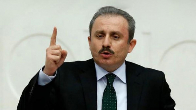 سه‌رۆكی په‌رله‌مانی توركیا: هه‌ڕه‌شه‌كانی تره‌مپ هیچ به‌هایه‌كیان نییه‌